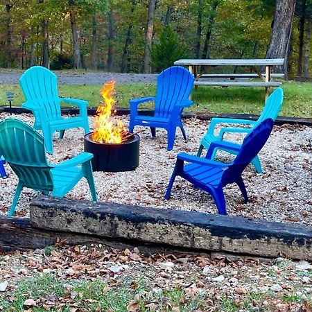 Secluded 2 Story Cabin Pool Wifi Smart Tvs Eureka Springs Ngoại thất bức ảnh